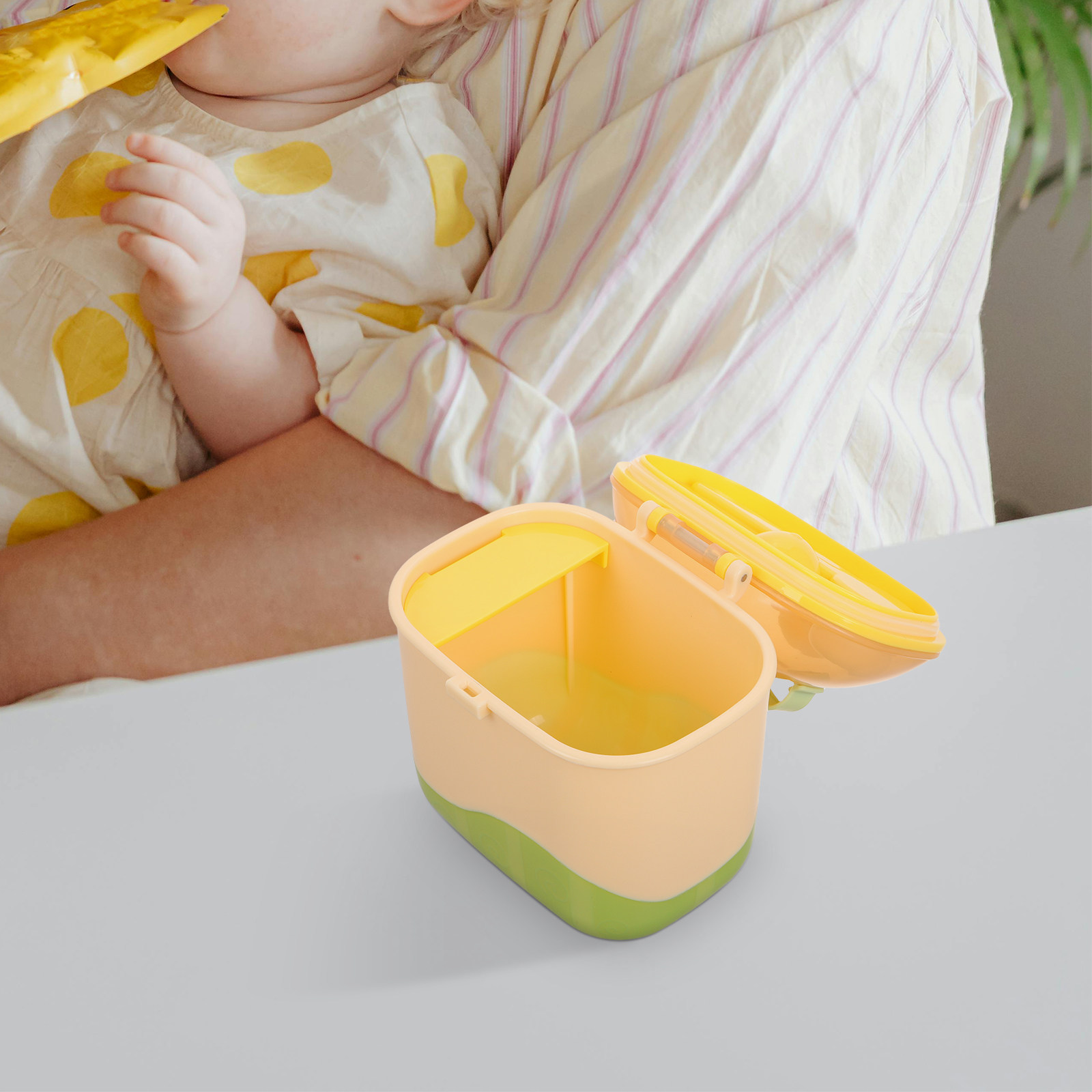 Baby Multicompartment Portable - огляд і ціна Baby Food Dispenser